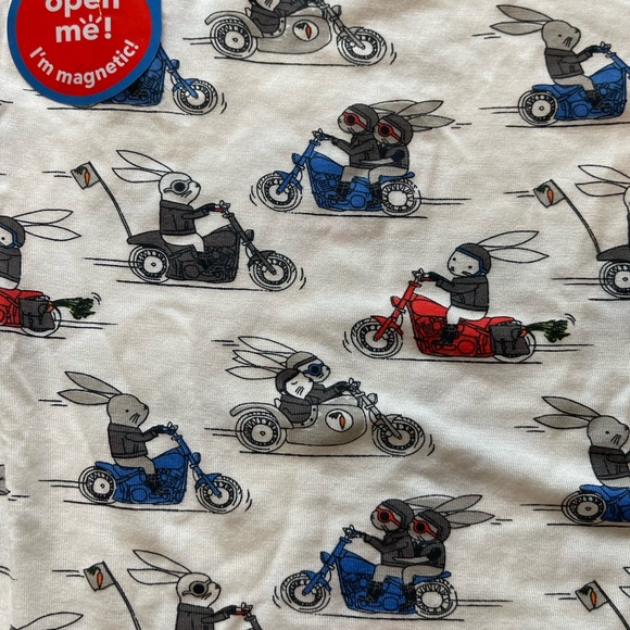 Magnetic me toddler PJ NWT size 2T - Picture 5 of 7